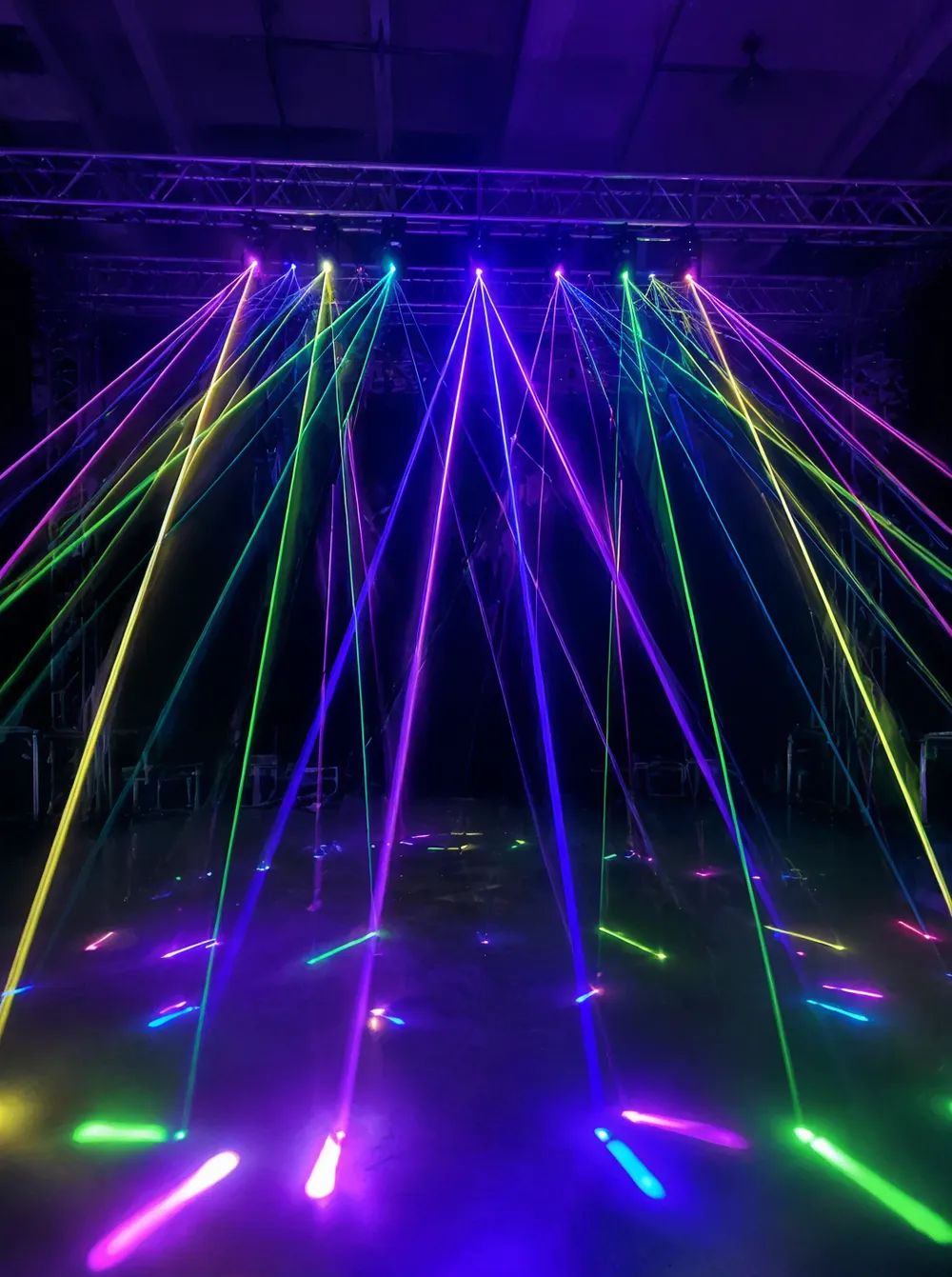 DJ laser bar light multi-head array fixture by Vefey showing beam output across stage